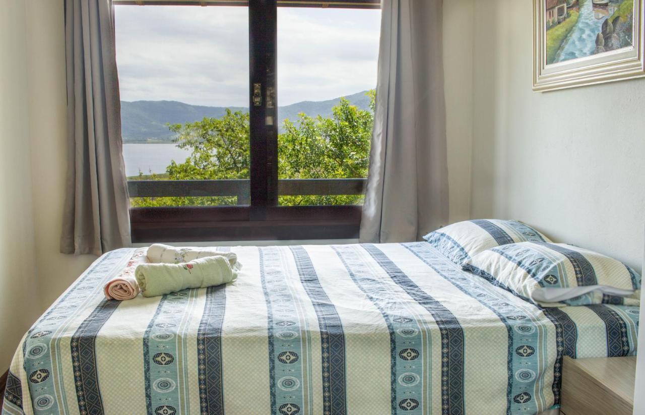 Casa Com Piscina E Incrivel Vista Para Lagoa Garopaba Exteriör bild